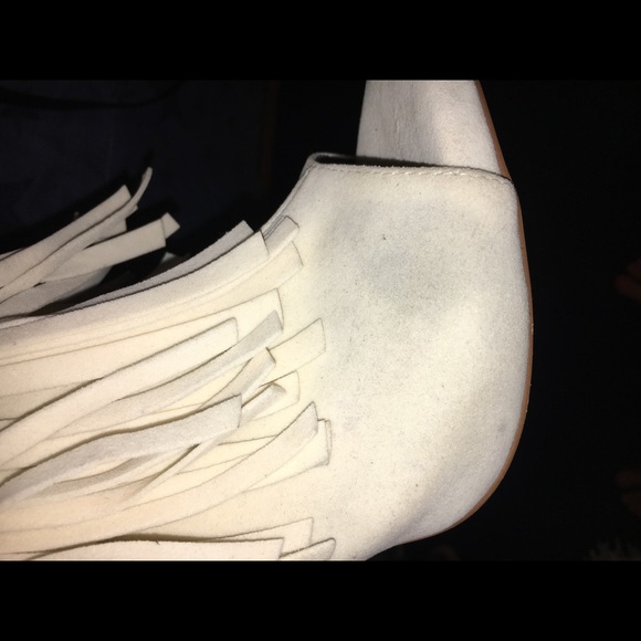 Giuseppe Zanotti White Fringe Heels Size 10 - Picture 8 of 8